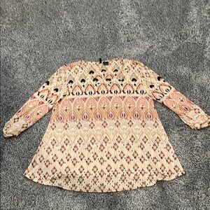 New Directions women top size L in Cream and Black